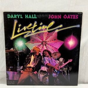 Daryl Hall & John Oats Live Time LP (RCA AFL1-2802)